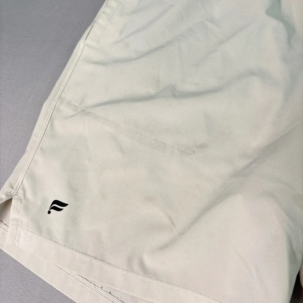 Fabletics Mens Active Training Shorts Off White Elastic Waist Pockets Size M 7in